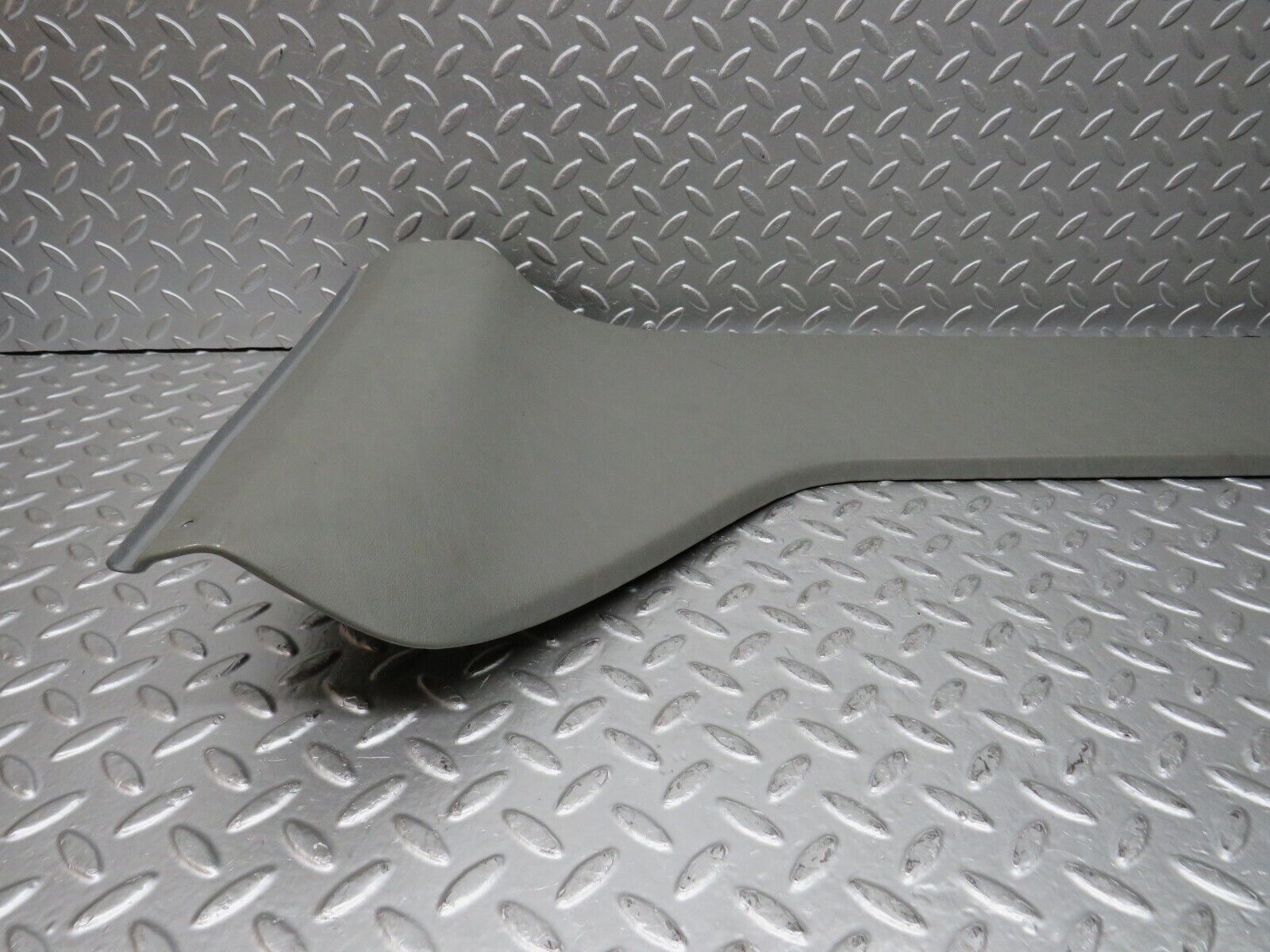 31278 Mercedes-Benz S124 220TE Headlining Roof Panel Rear Grey 1246902325