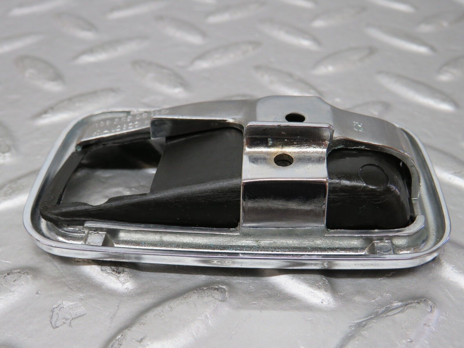 25575 Mercedes-Benz W123 200 Door Handle Surround Right 1087660611