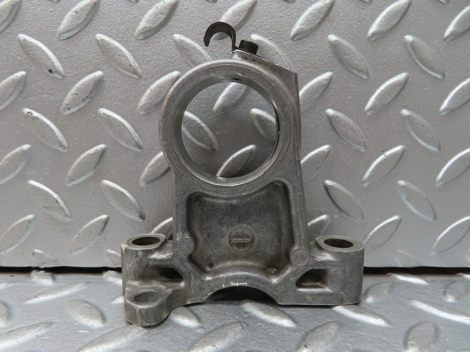 19246 Mercedes-Benz W123 300D Camshaft Tower Bearing 6160510612