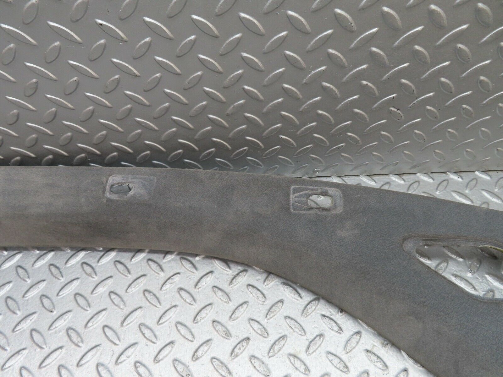 19308 Mercedes-Benz C140 CL420 Coupe C Pillar Cover Right Side Grey