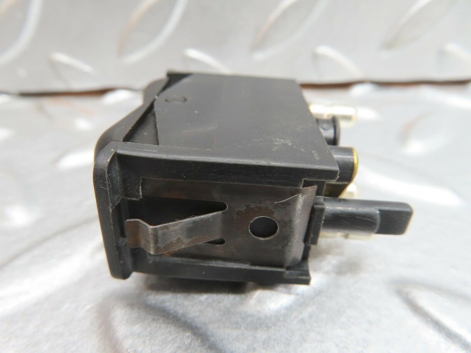 13671 Mercedes-Benz W123 200 Rear Windscreen Defroster Switch 0008206110