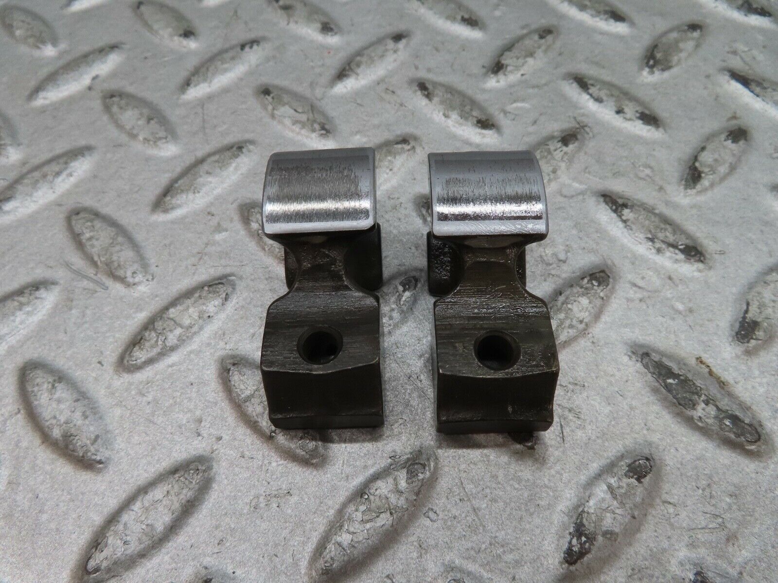 17867 Mercedes-Benz W116 450SEL Valve Rocker Arm