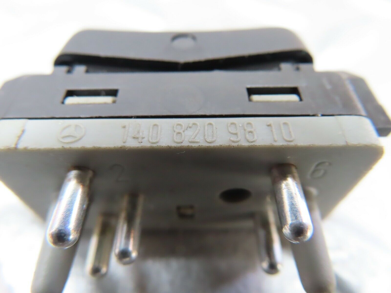 19721 Mercedes-Benz C140 CL420 Coupe Heated Seat Switch Pair 1408209810