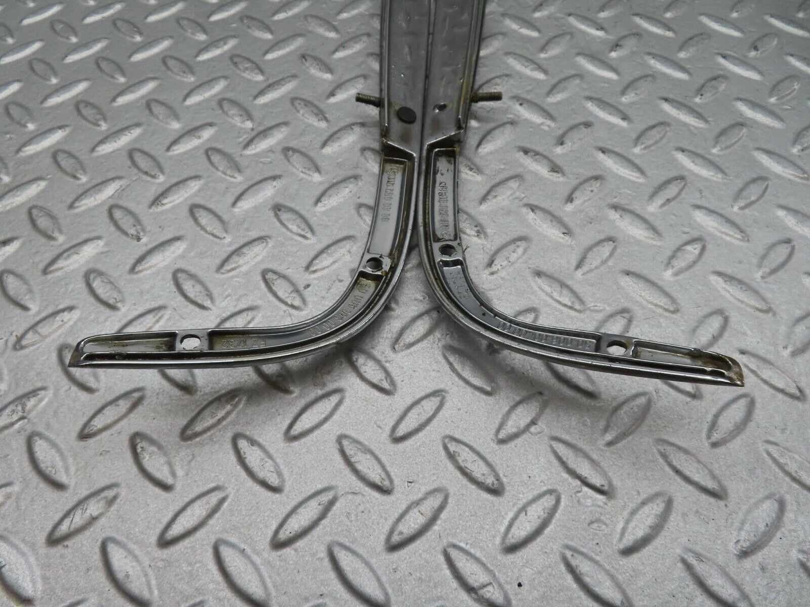 14331 Mercedes-Benz W116 350SE Trunk Chrome Moulding Trim Pair 1166900380