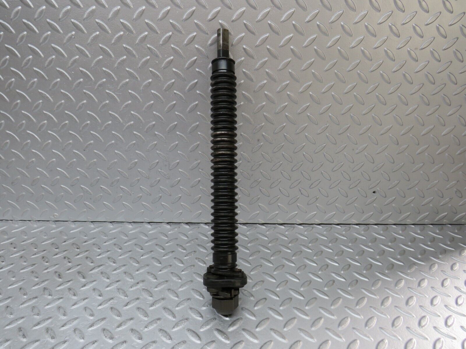 36368 Mercedes-Benz W126 420SE Steering Column Lower Shaft 1264620146