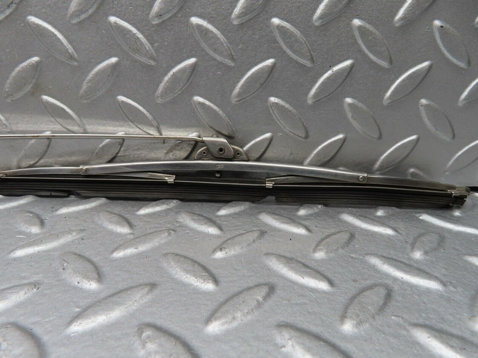 18683 Mercedes-Benz W120 W121 Ponton Wiper Arm