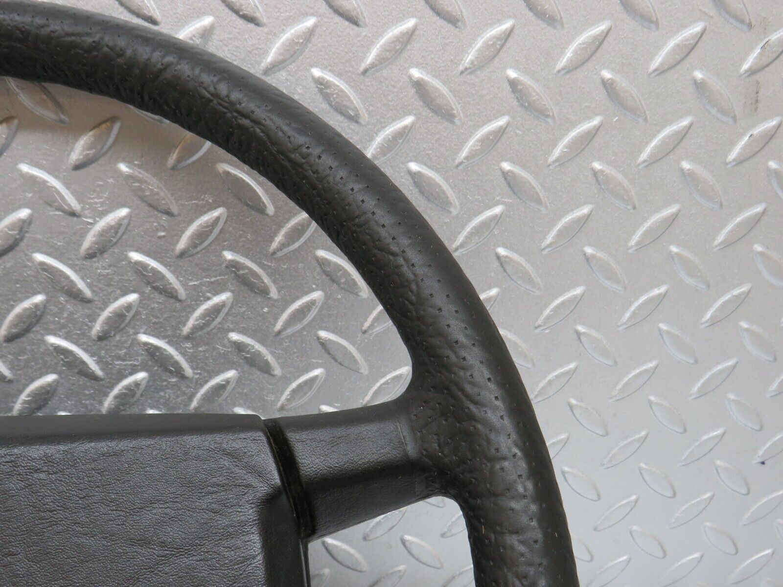 34340 Mercedes-Benz C126 380SEC Coupe Steering Wheel 1264640017