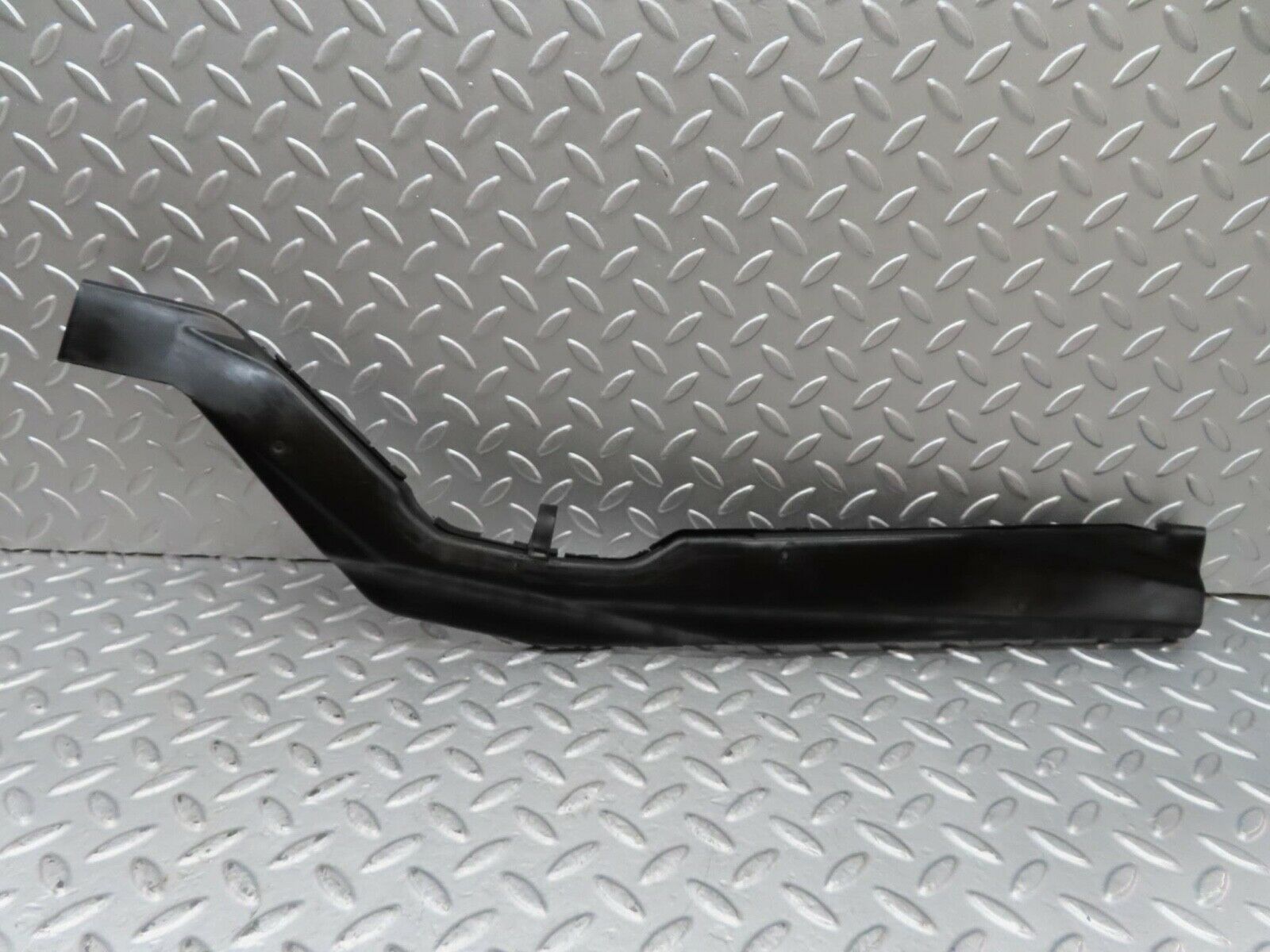 14678 Mercedes-Benz W201 190E Cable Channel Cover Left Side 2018210536