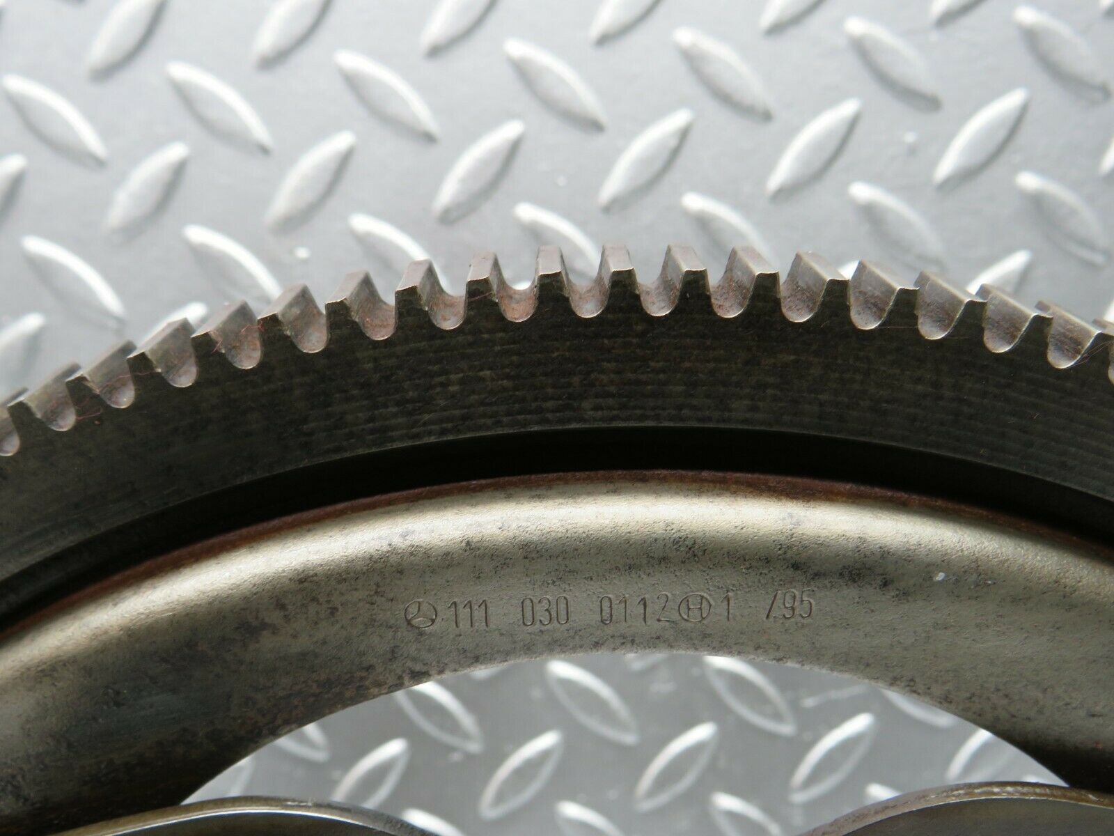 22480 Mercedes-Benz C124 E220 Coupe Flywheel Starter Ring 1110300112