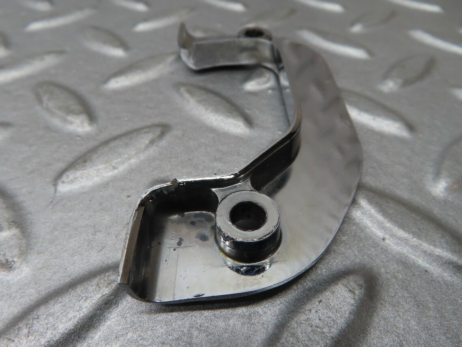 17548 Mercedes-Benz W116 450SEL Left Door Interior Chrome Latch Trim