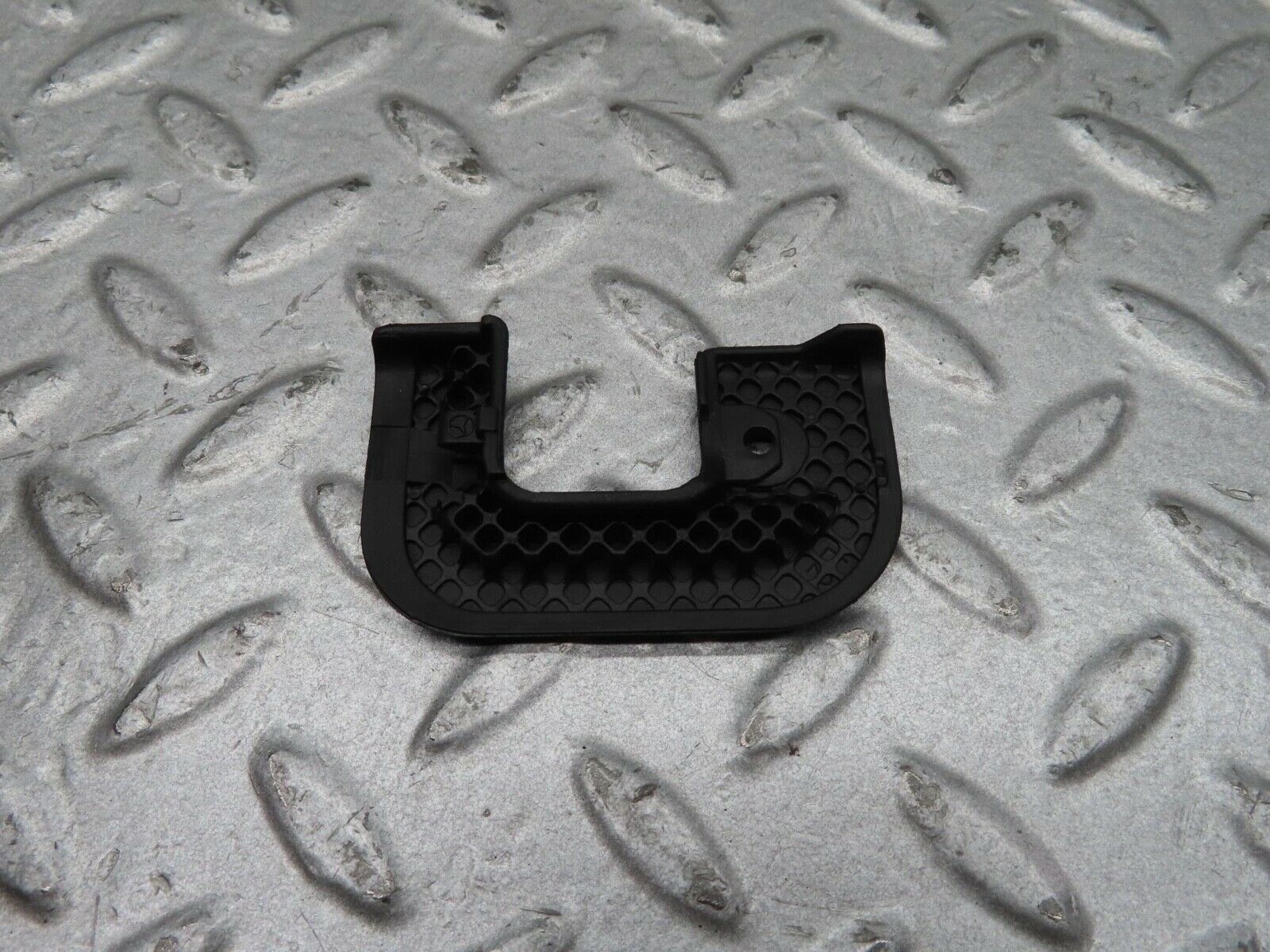 14720 Mercedes-Benz W201 190E Left Door Lock Cover