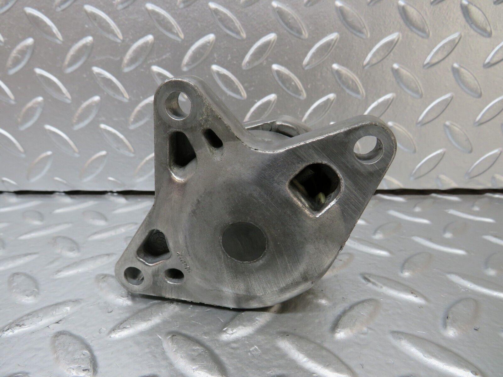 24849 Mercedes-Benz W140 S320 Belt Tensioner 1042000870