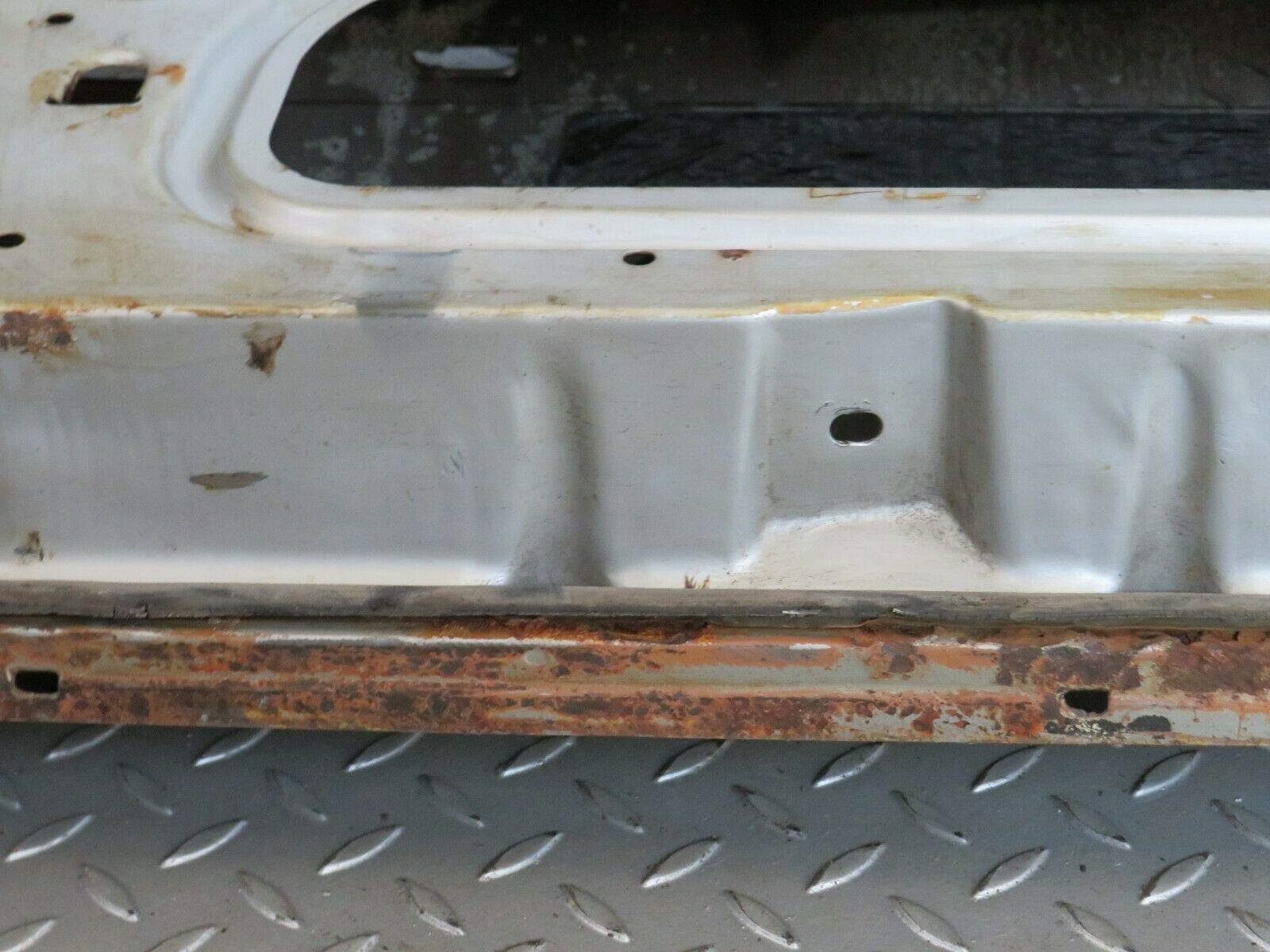23273 Mercedes-Benz W116 350SE Front Left Door