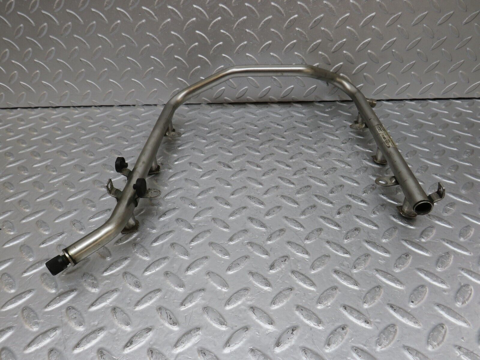 35018 Mercedes-Benz W210 320E Fuel Injector Rail 0280151080 1120700595