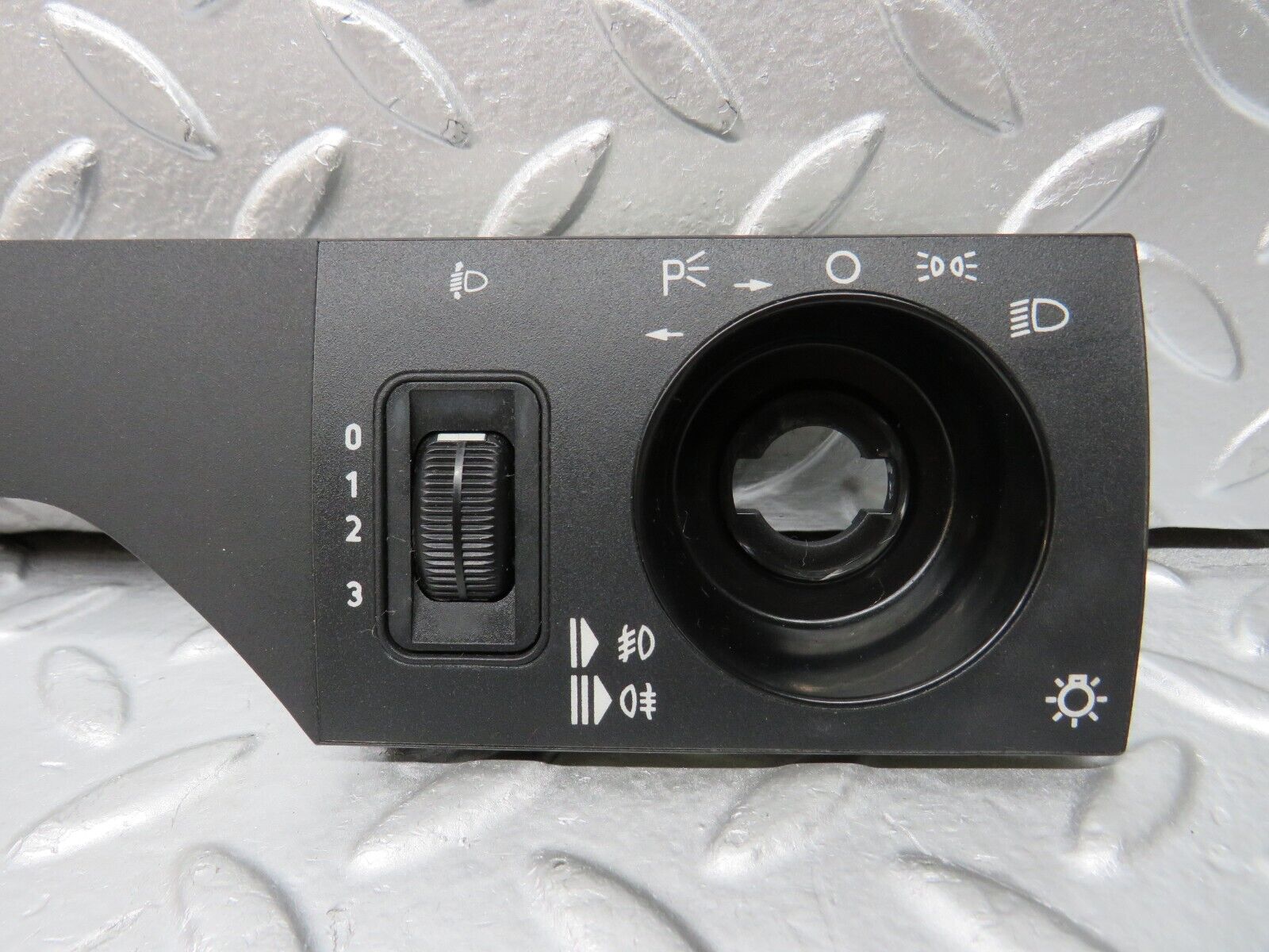 31245 Mercedes-Benz S124 220TE Wagon Headlight Switch Surround 1248000473