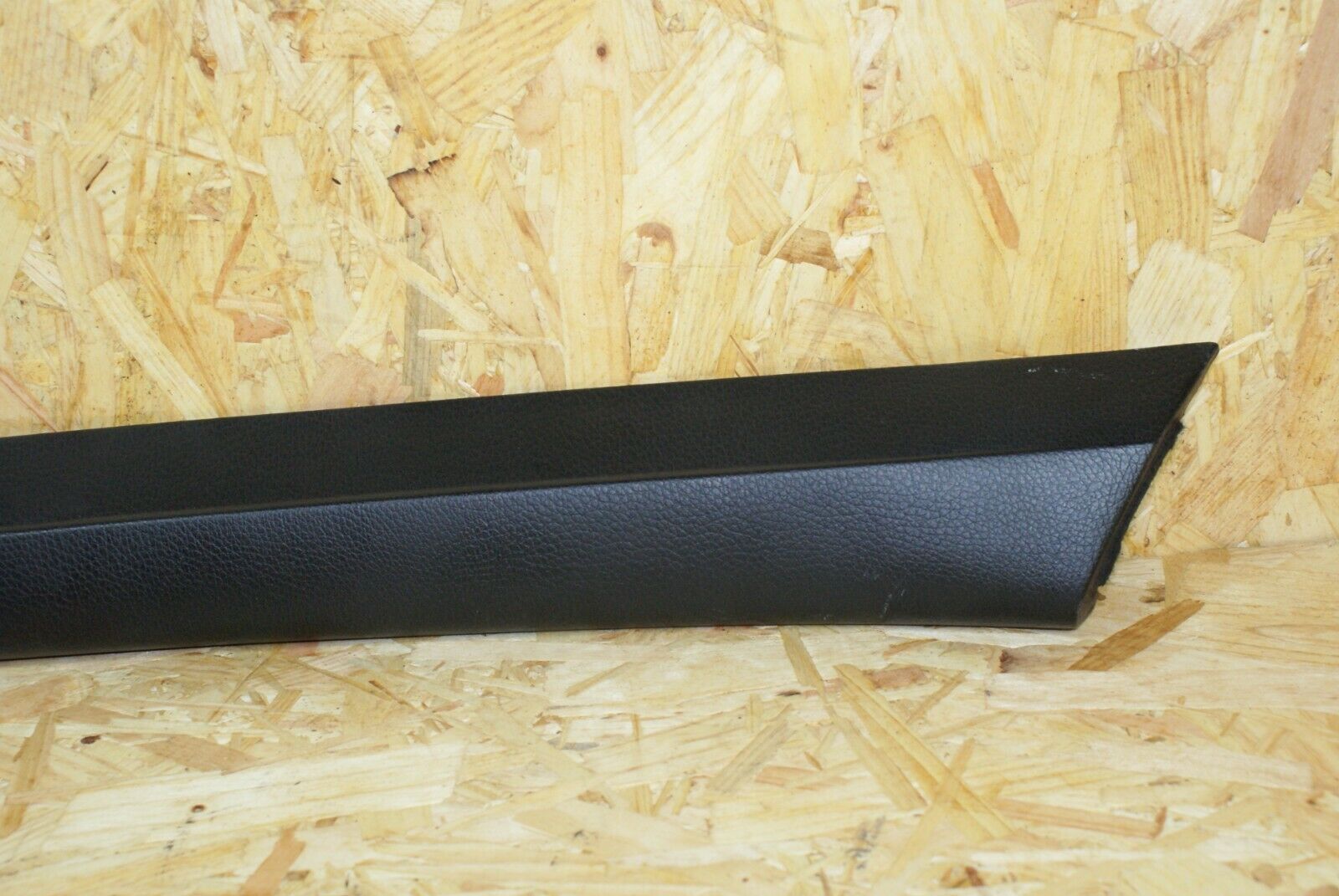 2207 Mercedes-Benz W123 280E Front Left A Pillar Cover Black