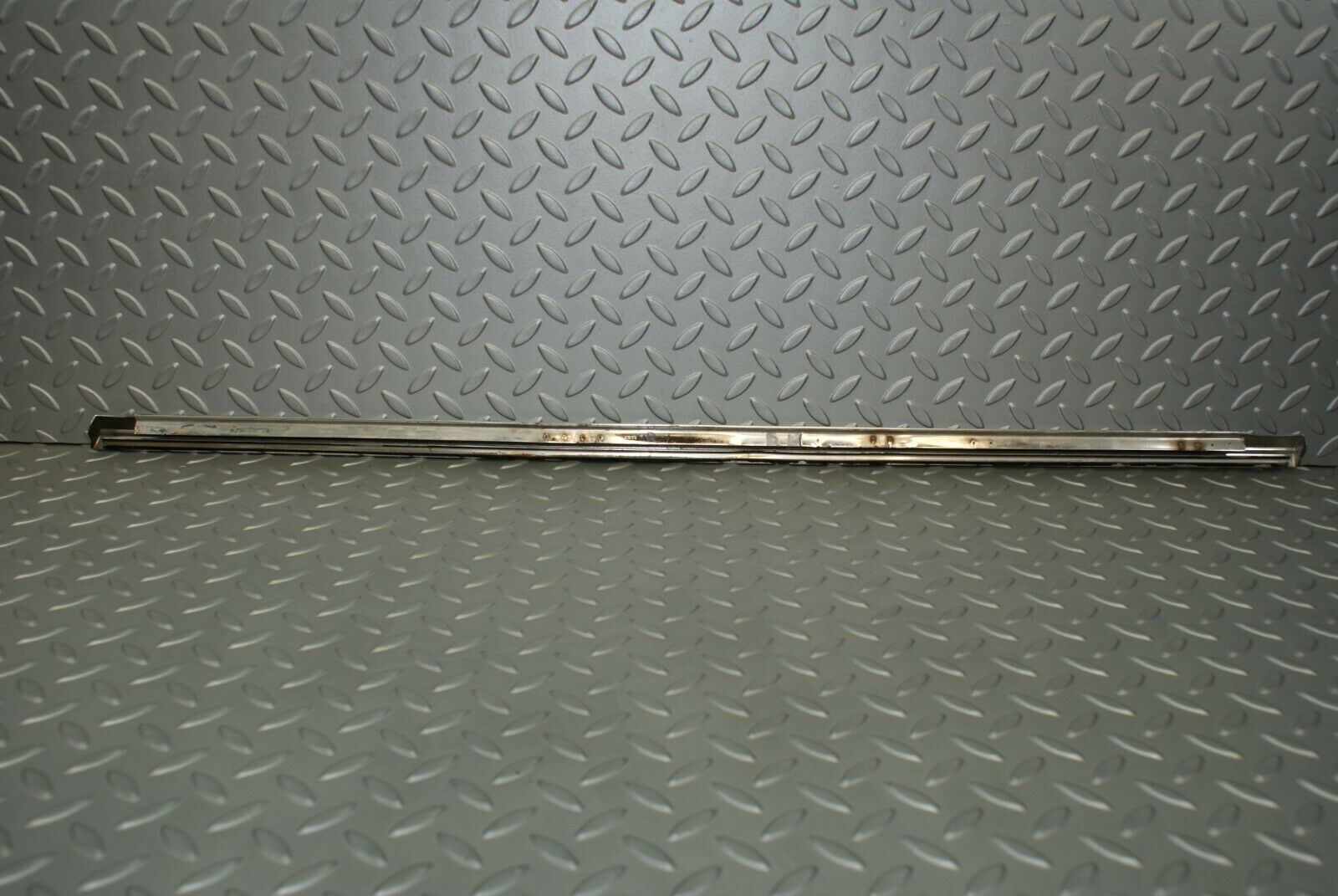 3125 Mercedes-Benz W115 220D Rear Left Door Chrome Moulding Trim