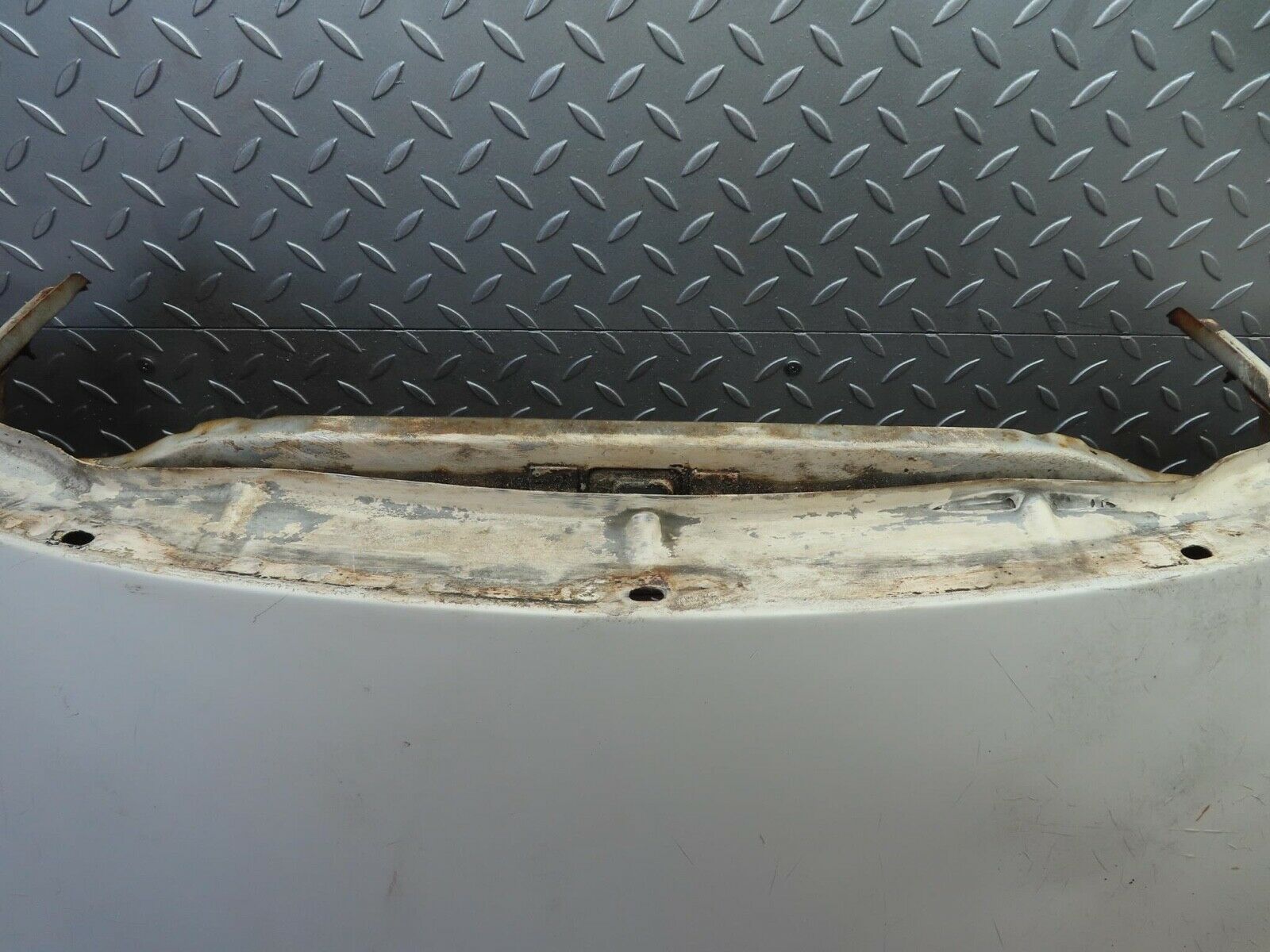 13021 Mercedes-Benz W111 220S Bonnet