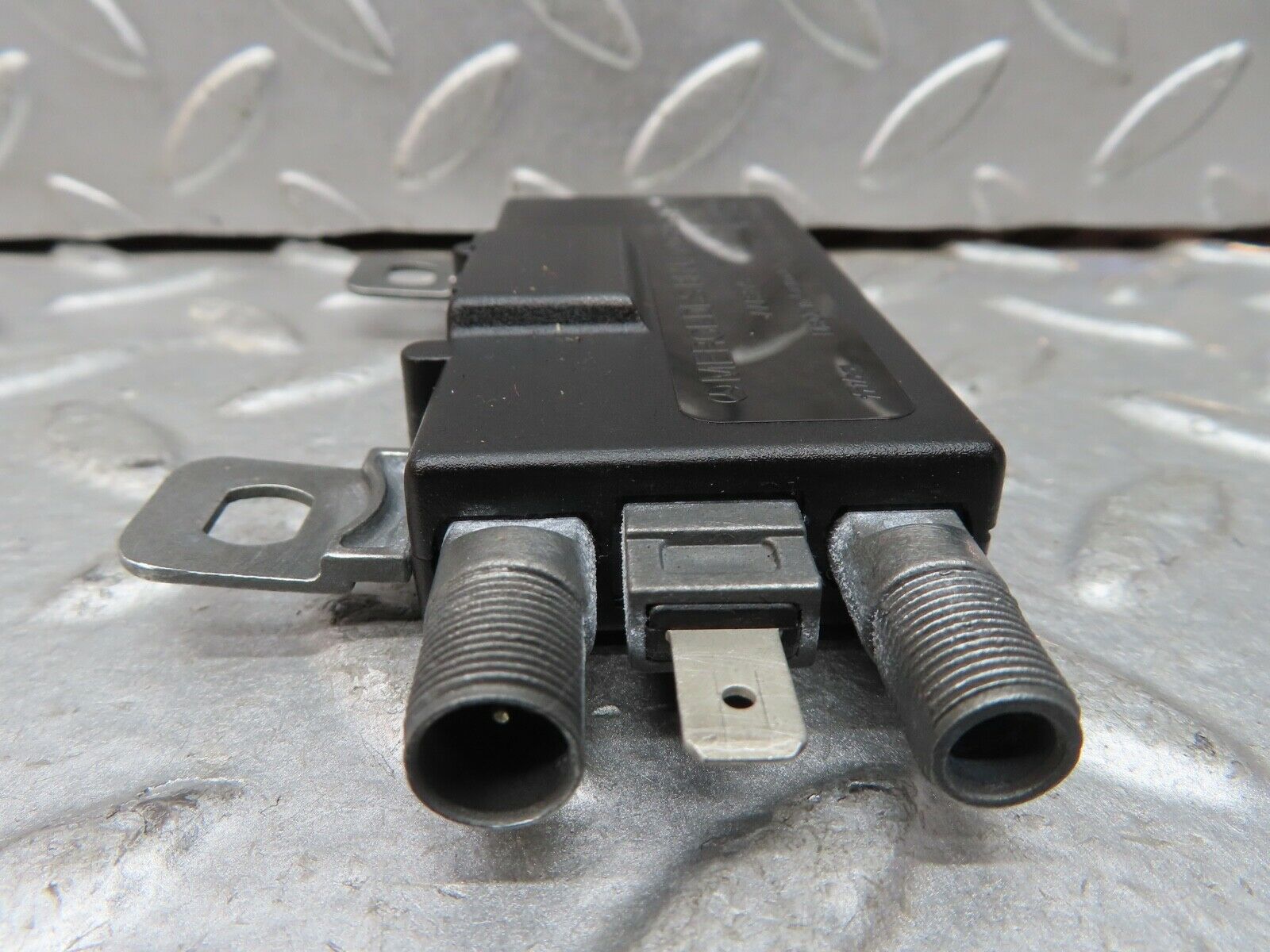 19390 Mercedes-Benz C140 CL420 Coupe Radio Antenne Amplifier 1408202489