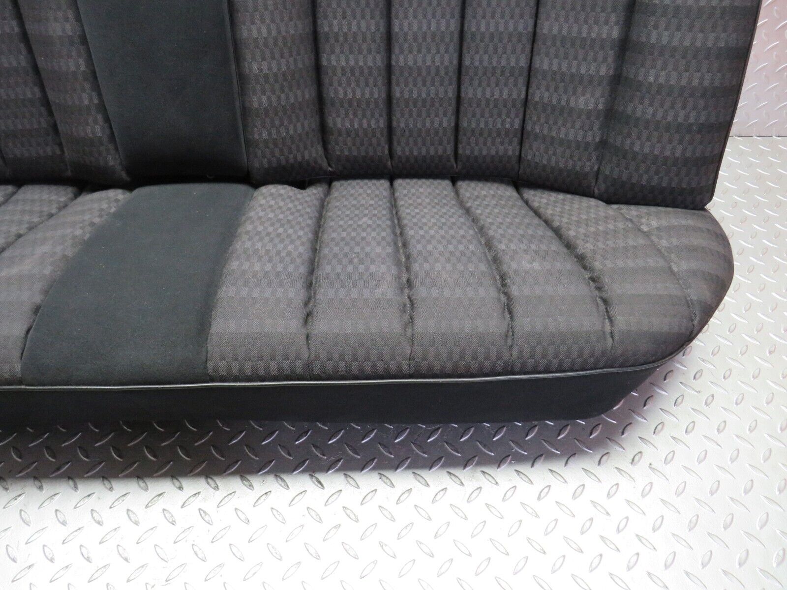 31552 Mercedes-Benz W201 190LE 1.8L Rear Seat Black 2019204130