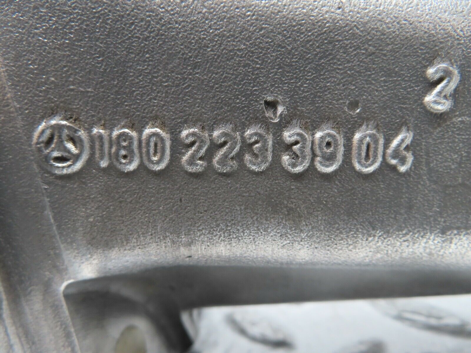 20352 Mercedes-Benz W114 280CE Coupe Engine Mount Bracket Right 1802233904