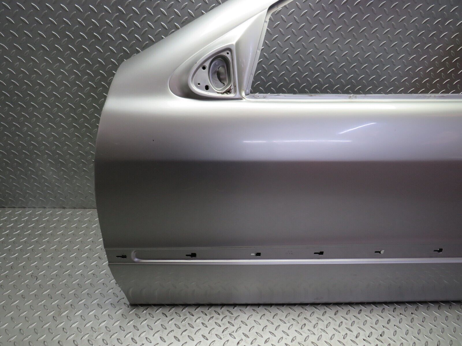 32289 Mercedes-Benz W220 S430 Front Left Door