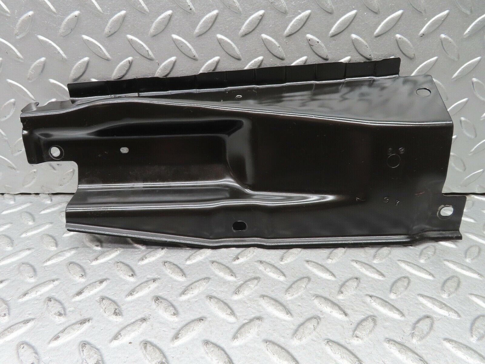 19427 Mercedes-Benz C140 CL420 Coupe Front Right Seat Belt Presenter Cover