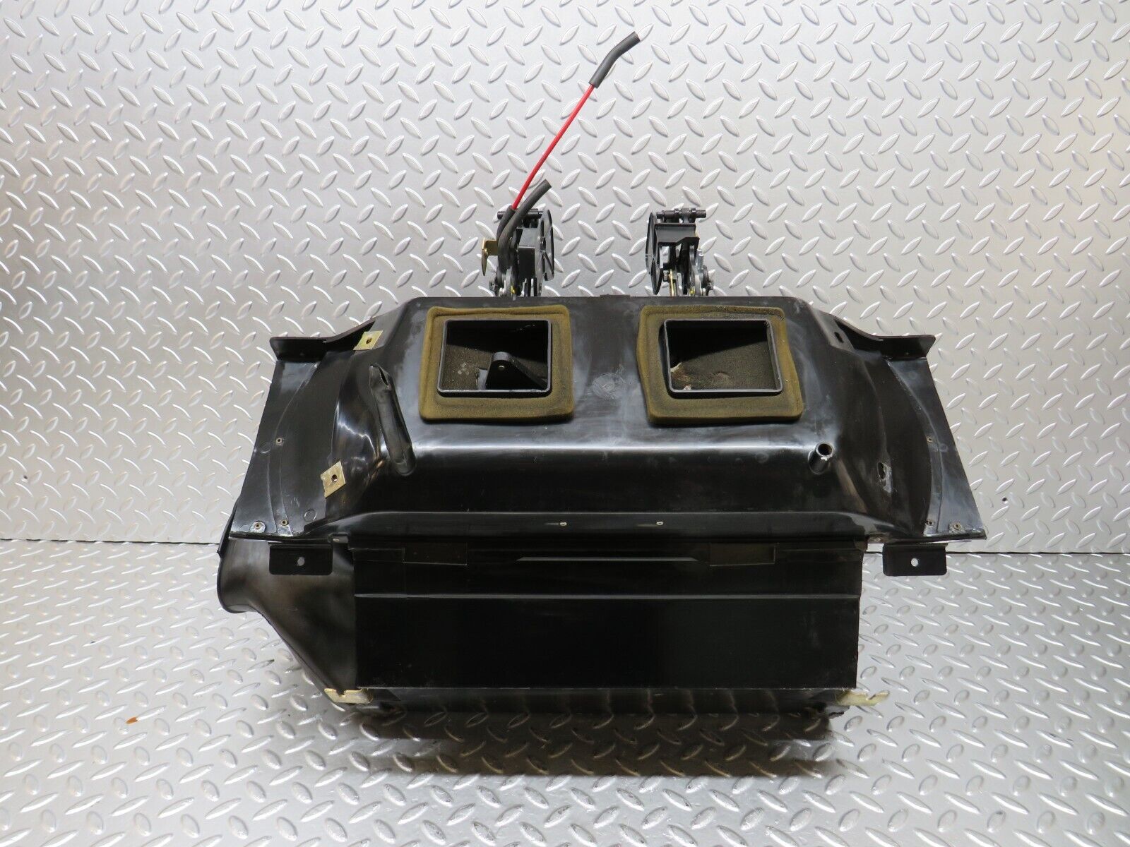 26326 Mercedes-Benz W116 450SE Heater Box Blower Housing