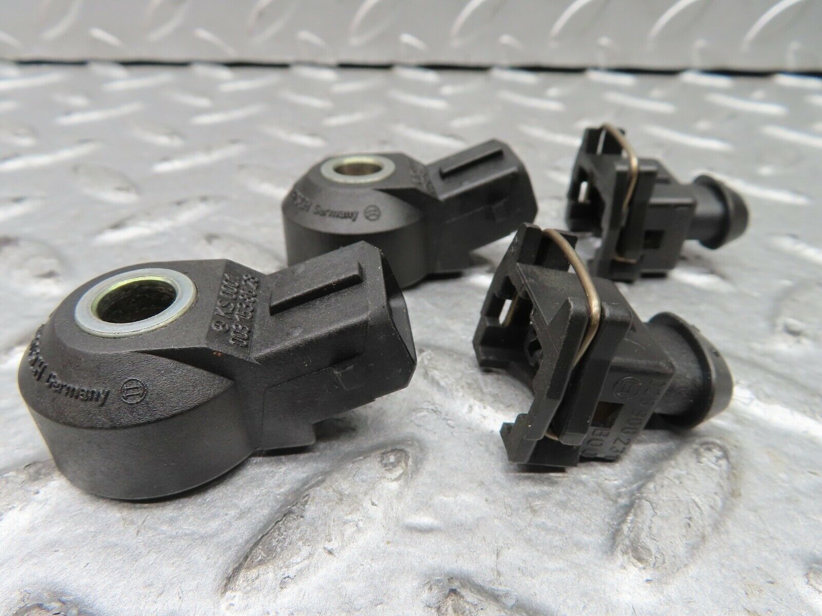 19676 Mercedes-Benz C140 CL420 Coupe Knock Sensor Pair 0261231110