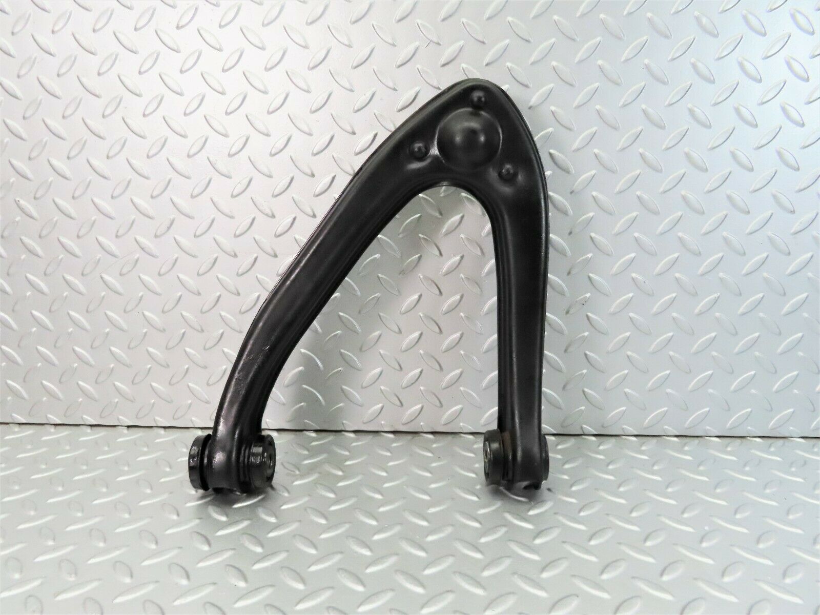 7214 Mercedes-Benz C107 350SLC Coupe Upper Control Arm Right