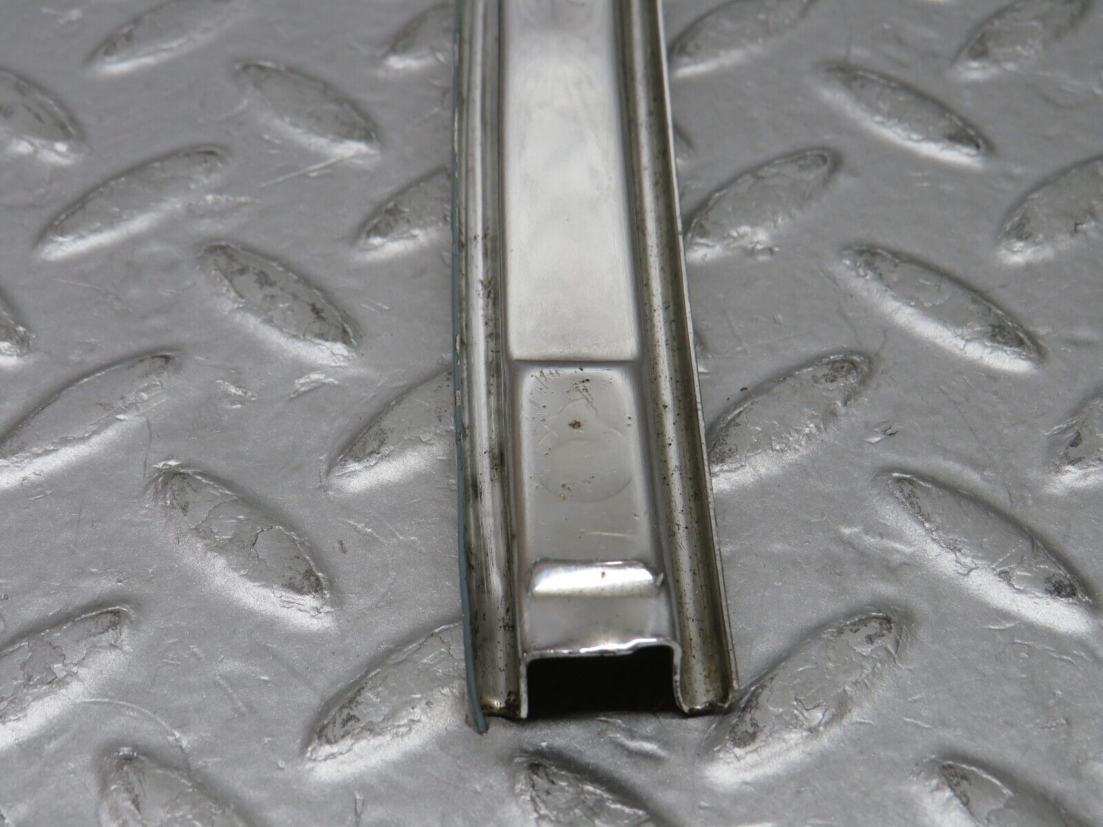 35804 Mercedes-Benz W108 Rear Left Door Window Chrome Trim