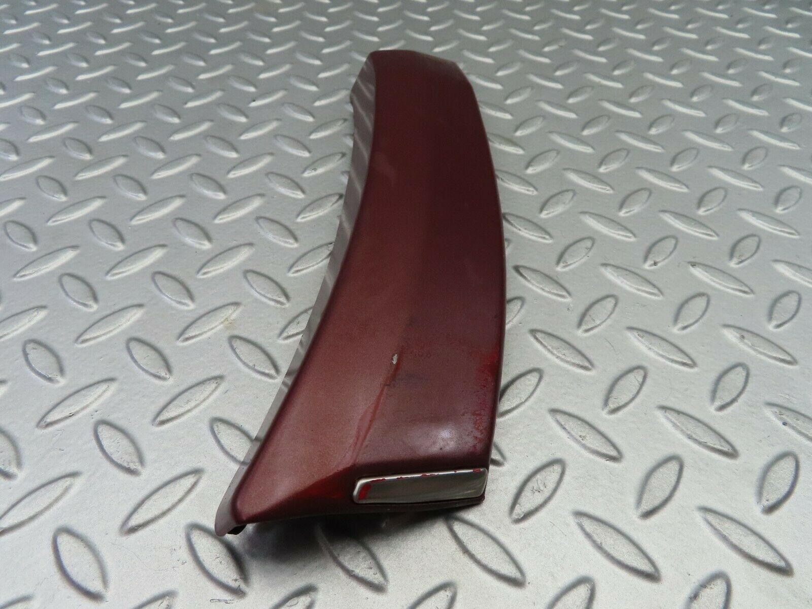 6678 Mercedes-Benz S124 E220 Wagon Rear Left Fender Wing Lower Trim 1246901940
