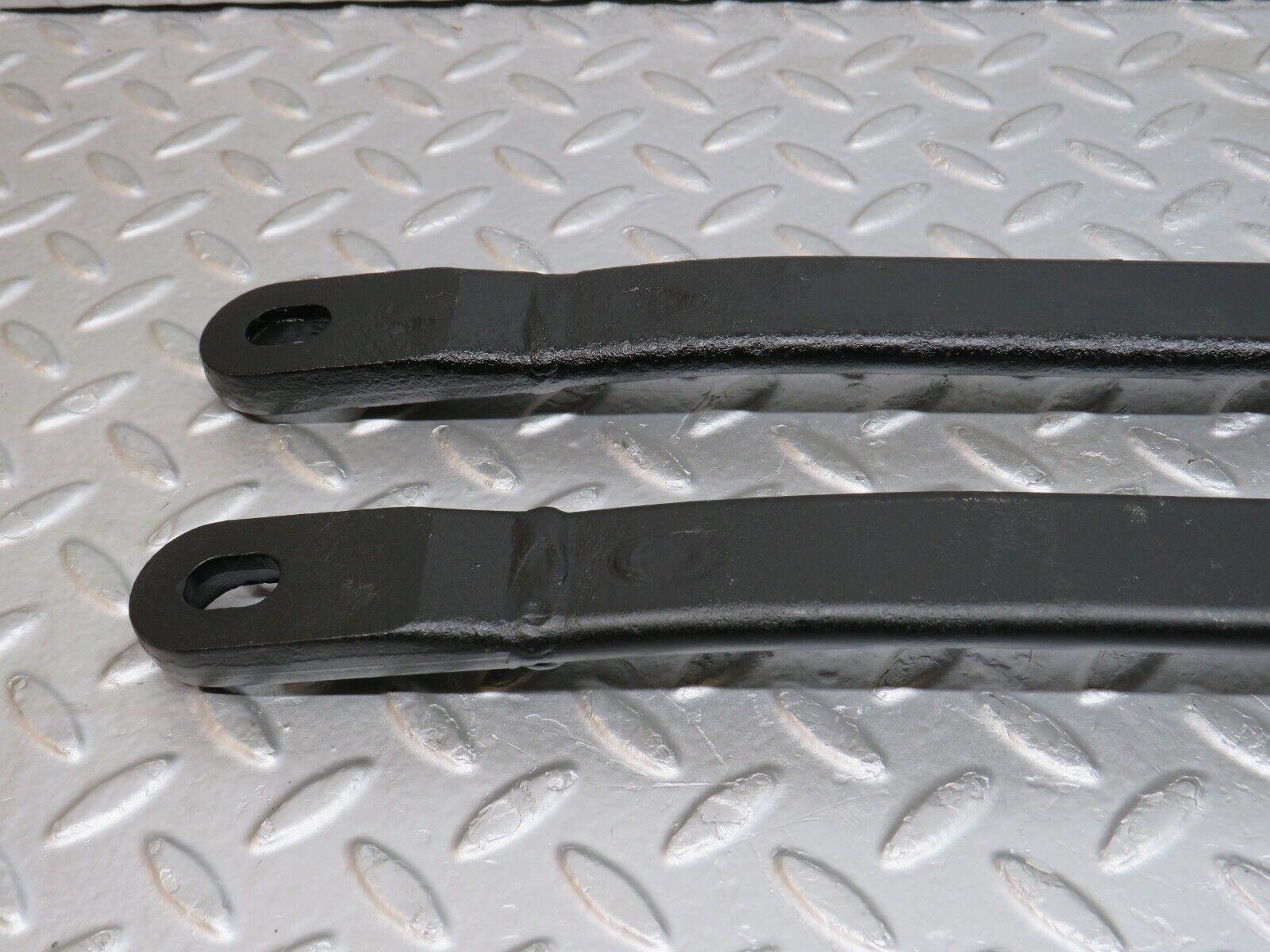 38192 Mercedes-Benz A124 320E Cabriolet Front Suspension Anti Roll Bar Support 2x