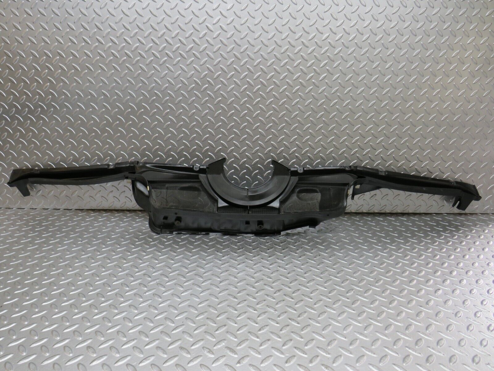 26627 Mercedes-Benz C124 220CE Water Drain 1246201767 1246202667 1246283707