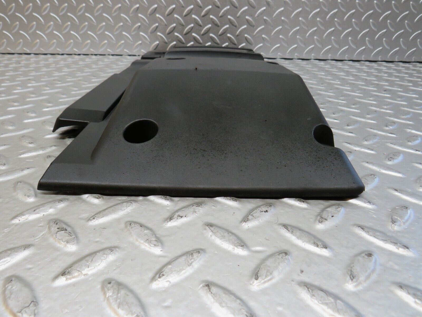 27786 Mercedes-Benz S124 300TE Wagon Engine Cover 6060100067