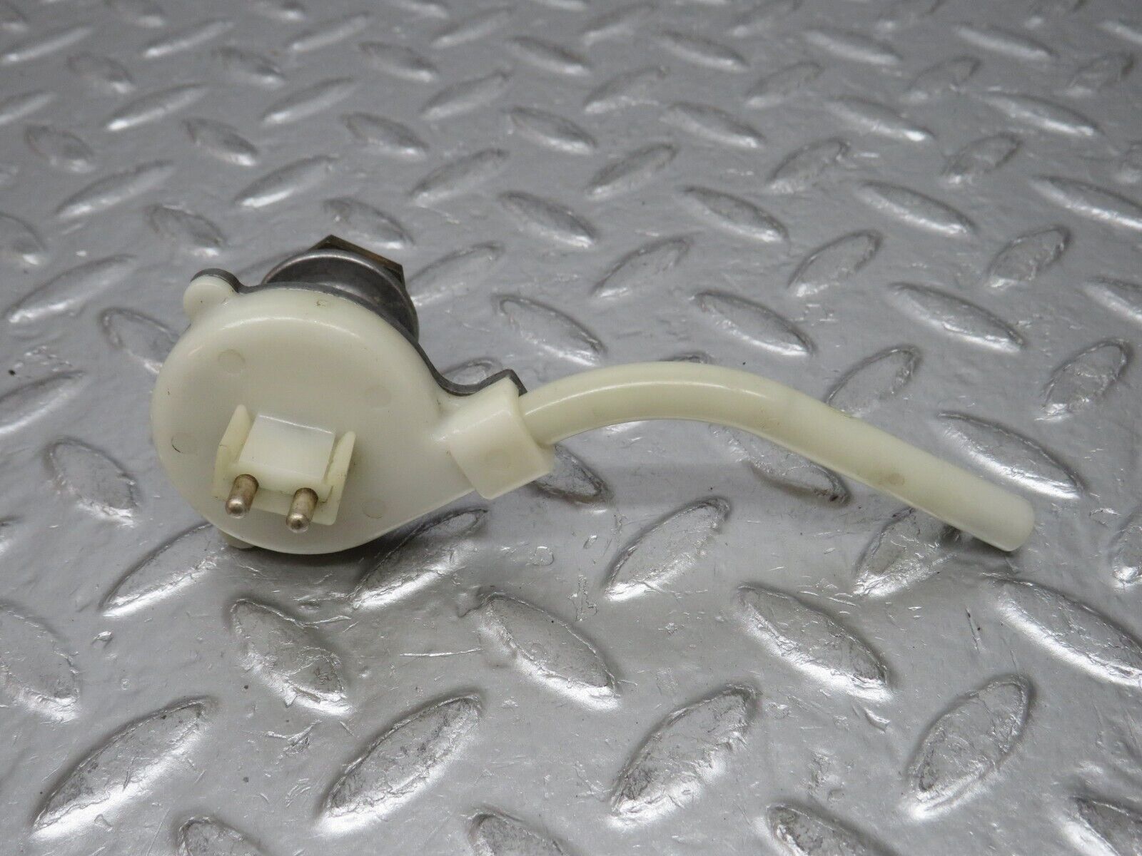 0635 Mercedes-Benz W123 230E Heater Regulator 1238300385