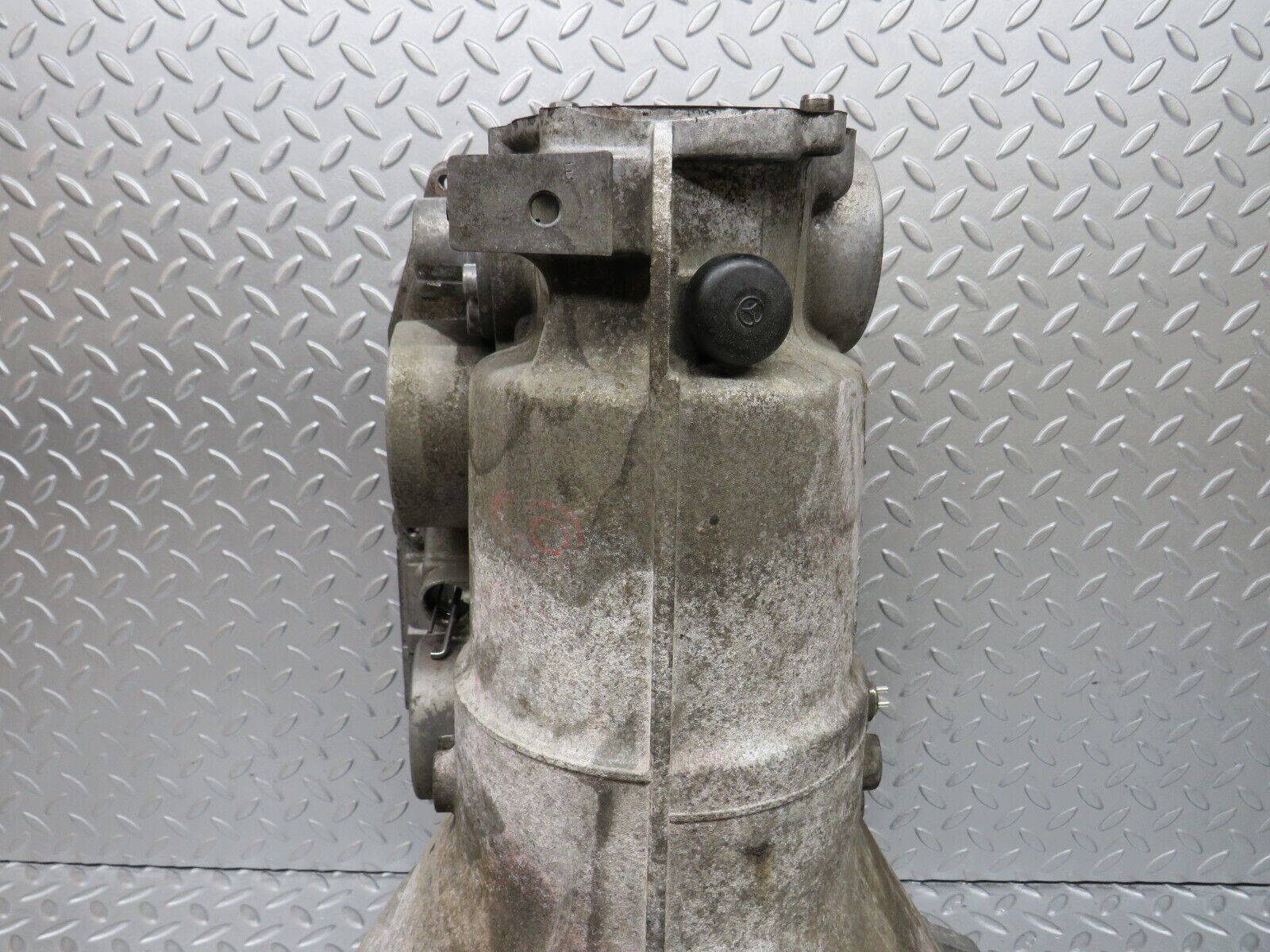 36399 Mercedes-Benz W126 420SE Automatic Gearbox Housing 722.355 1262706201 1262713701