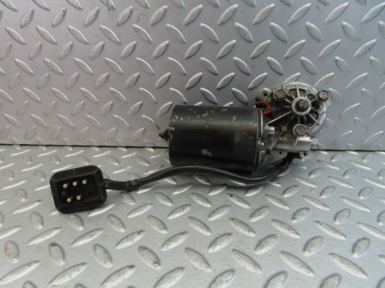 9607 Mercedes-Benz C123 280CE Coupe Wiper Motor Bosch 0390341077