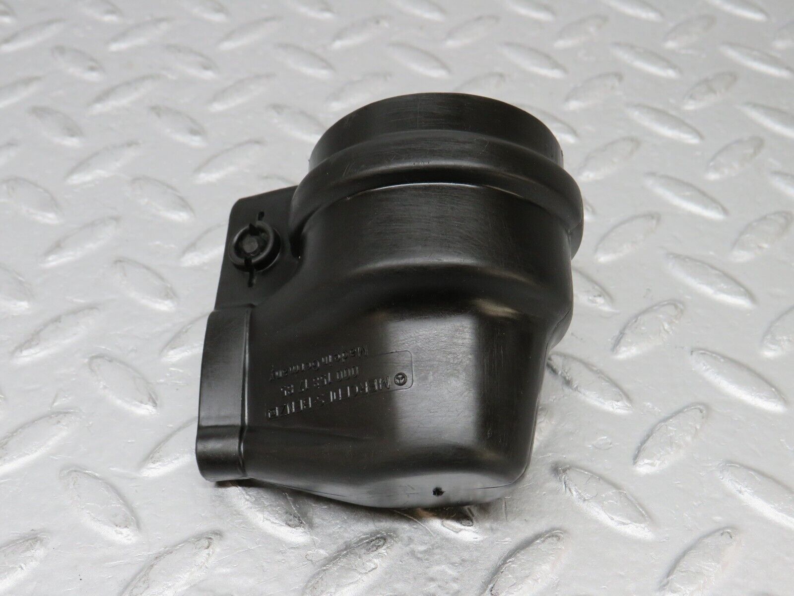 36569 Mercedes-Benz W201 190E 2.0L Ignition Coil Protective Cap 0001581785