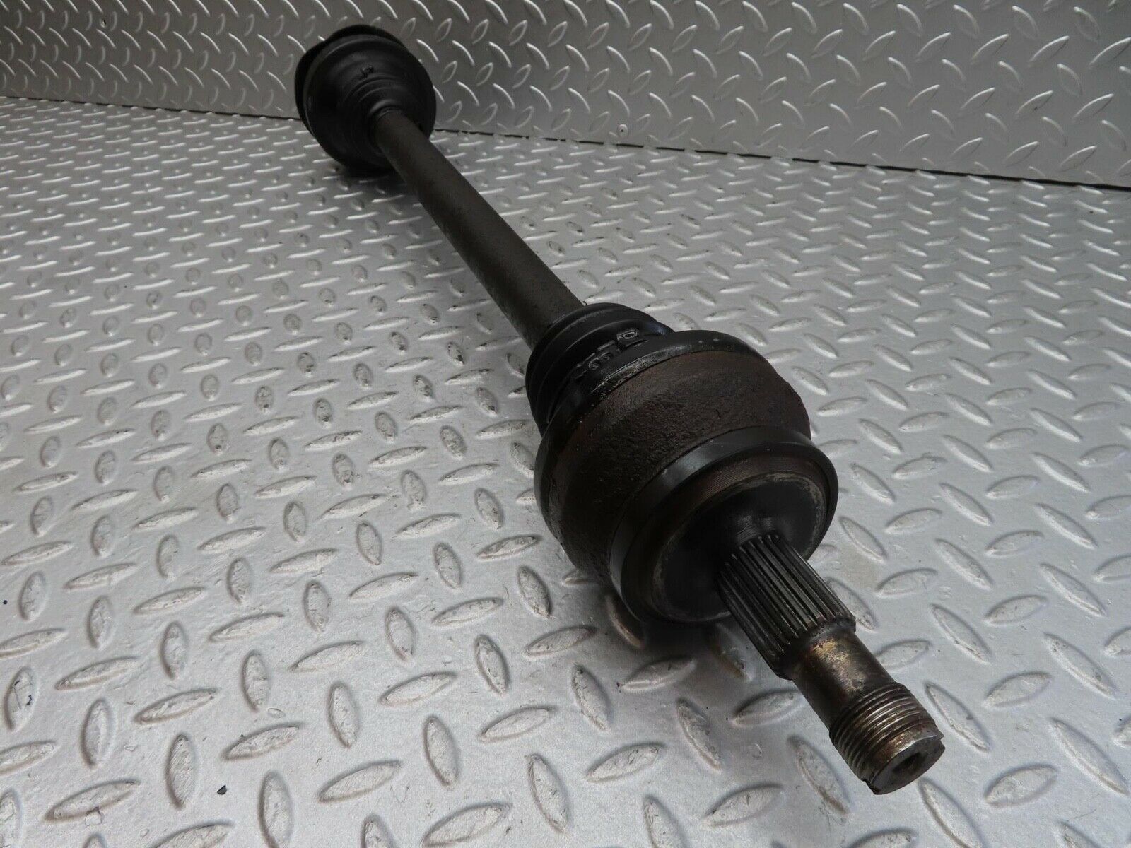 12669 Mercedes-Benz W221 S320 Axle Shaft Drive Shaft