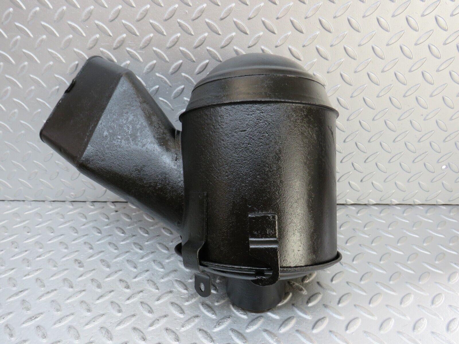 35935 Mercedes-Benz W108 Air Filter Box Housing 4512085165