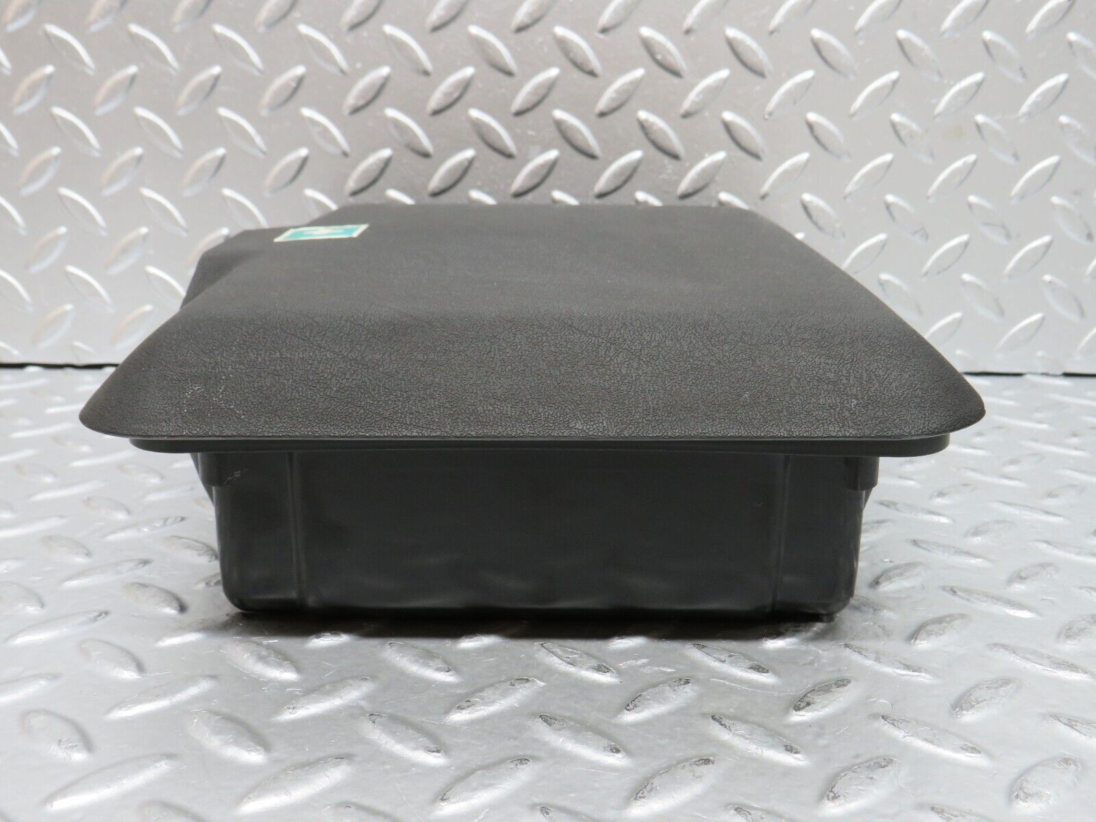 28004 Mercedes-Benz W123 280E First Aid Box 1238650353