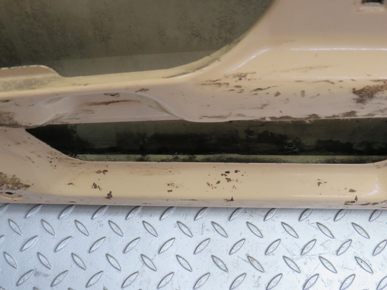 30035 Porsche 924 Left Door