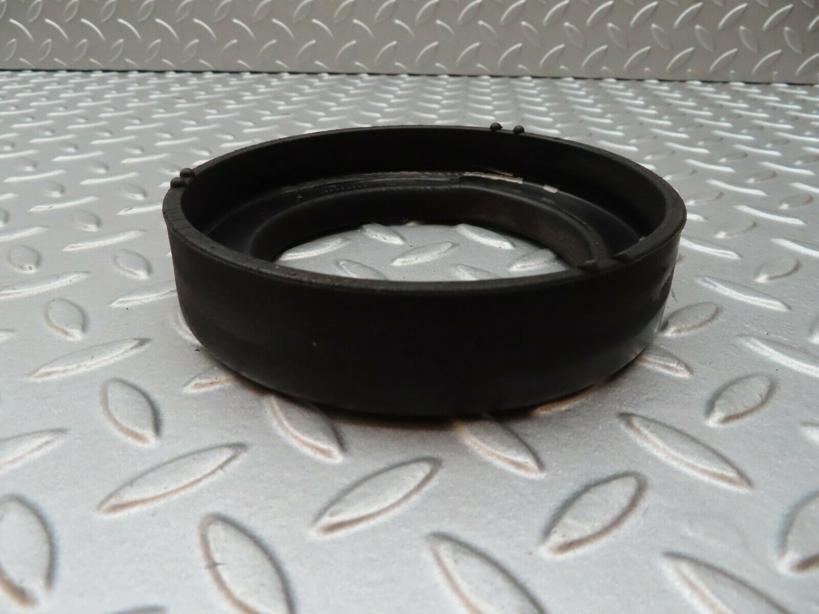 4571 Mercedes-Benz W123 230E Rubber Buffer Suspension Rear 1153252344