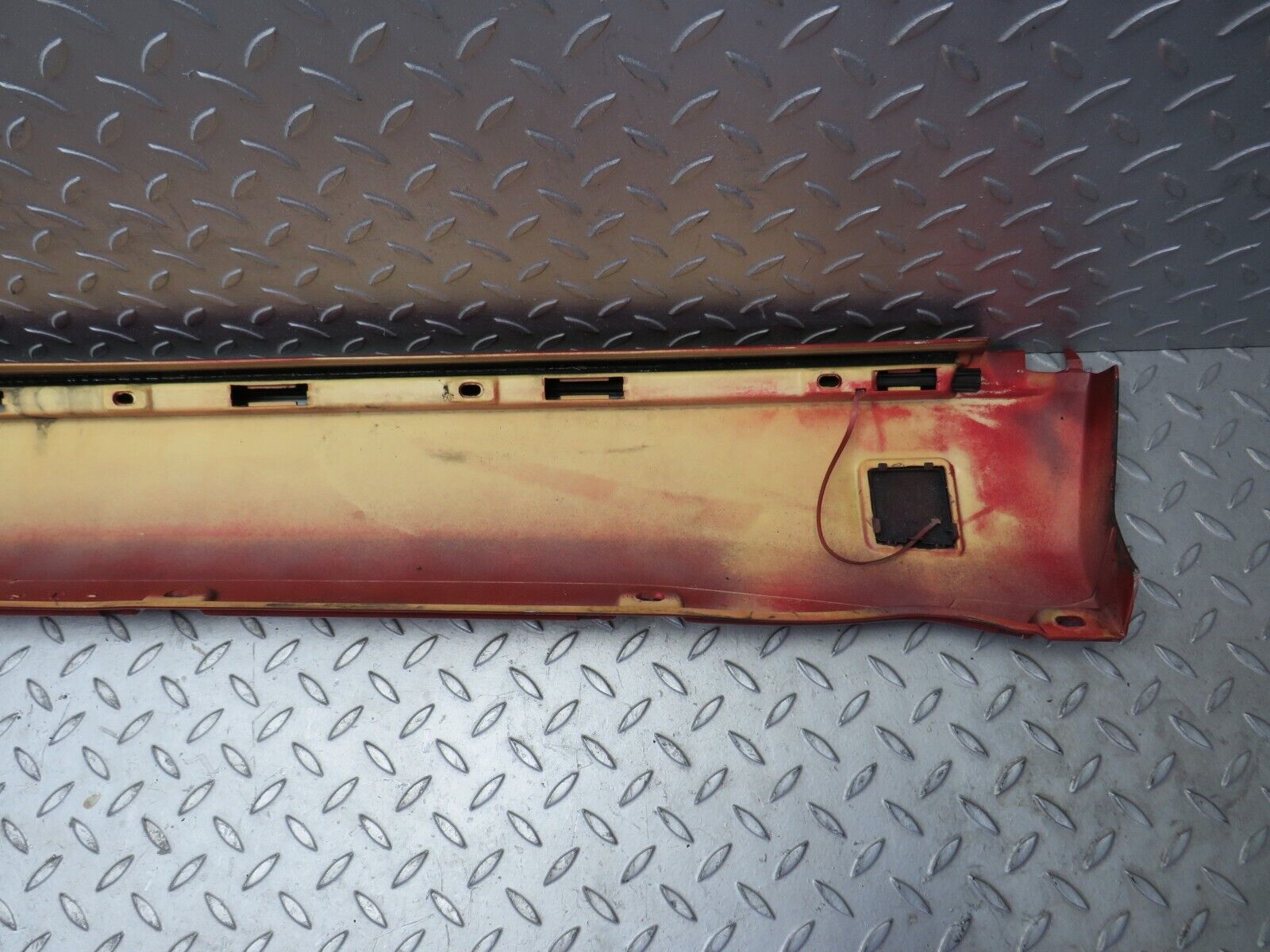 38753 Mercedes-Benz W201 190E 2.6L Side Skirt Right Side 2016906440