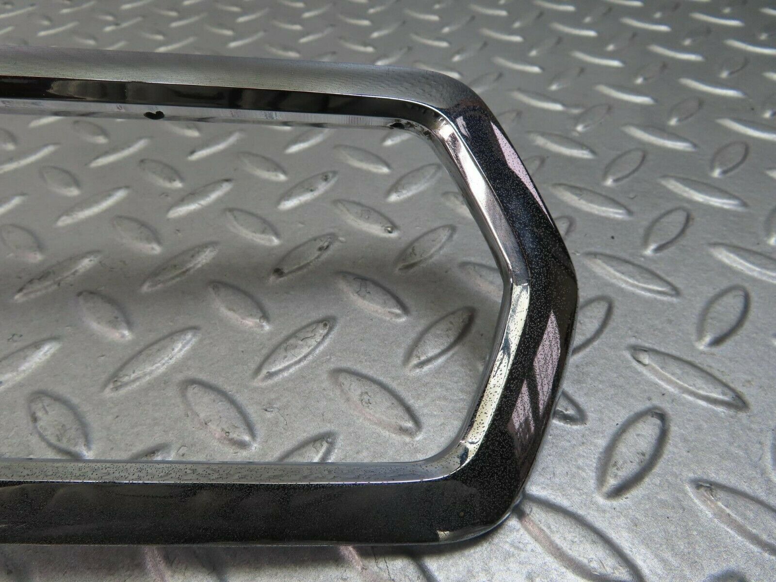 8817 Mercedes-Benz W108 Tail Light Chrome Frame Right 1088260259