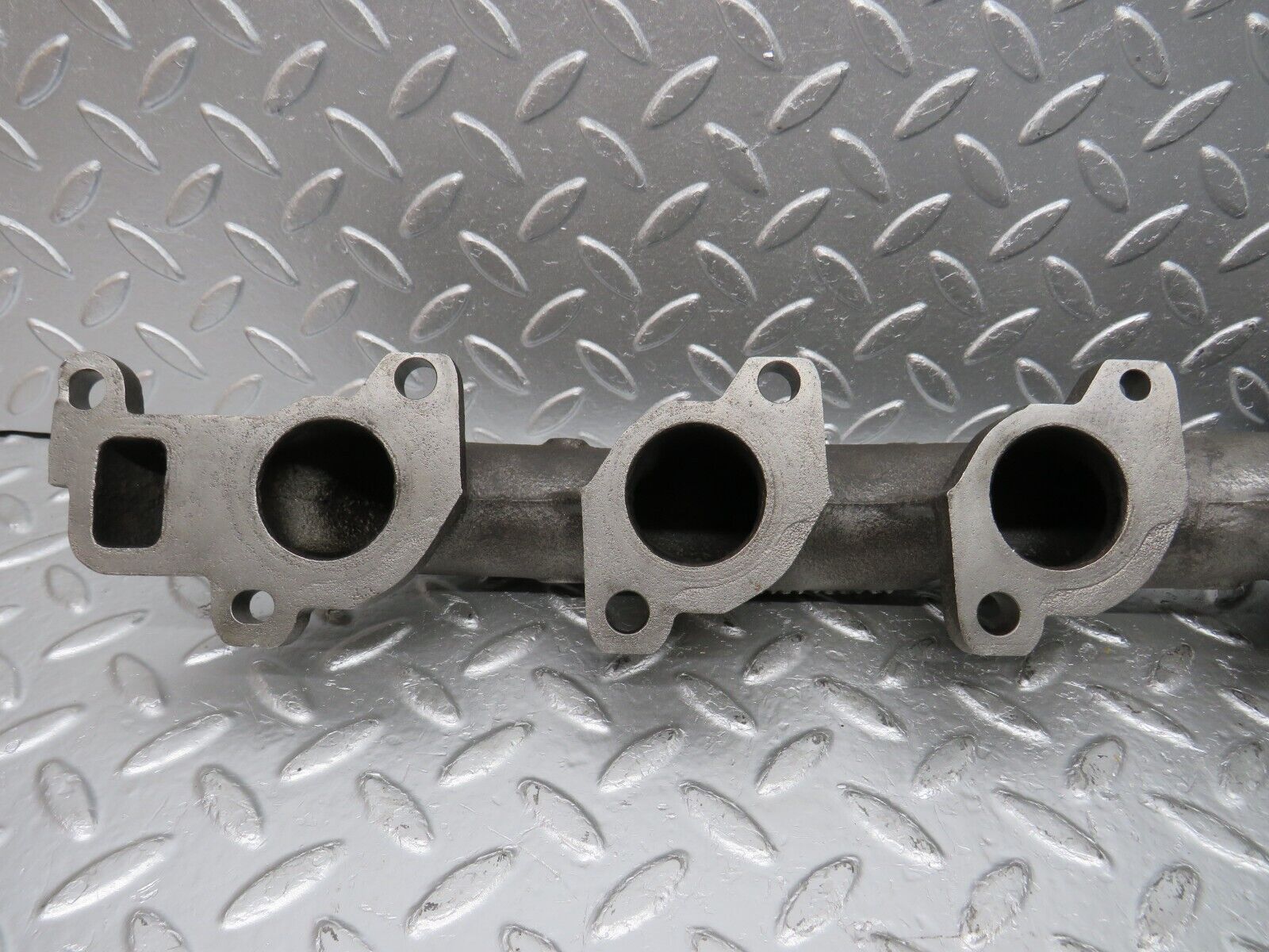 33103 Mercedes-Benz W210 320CDI Exhaust Manifold 6131420101