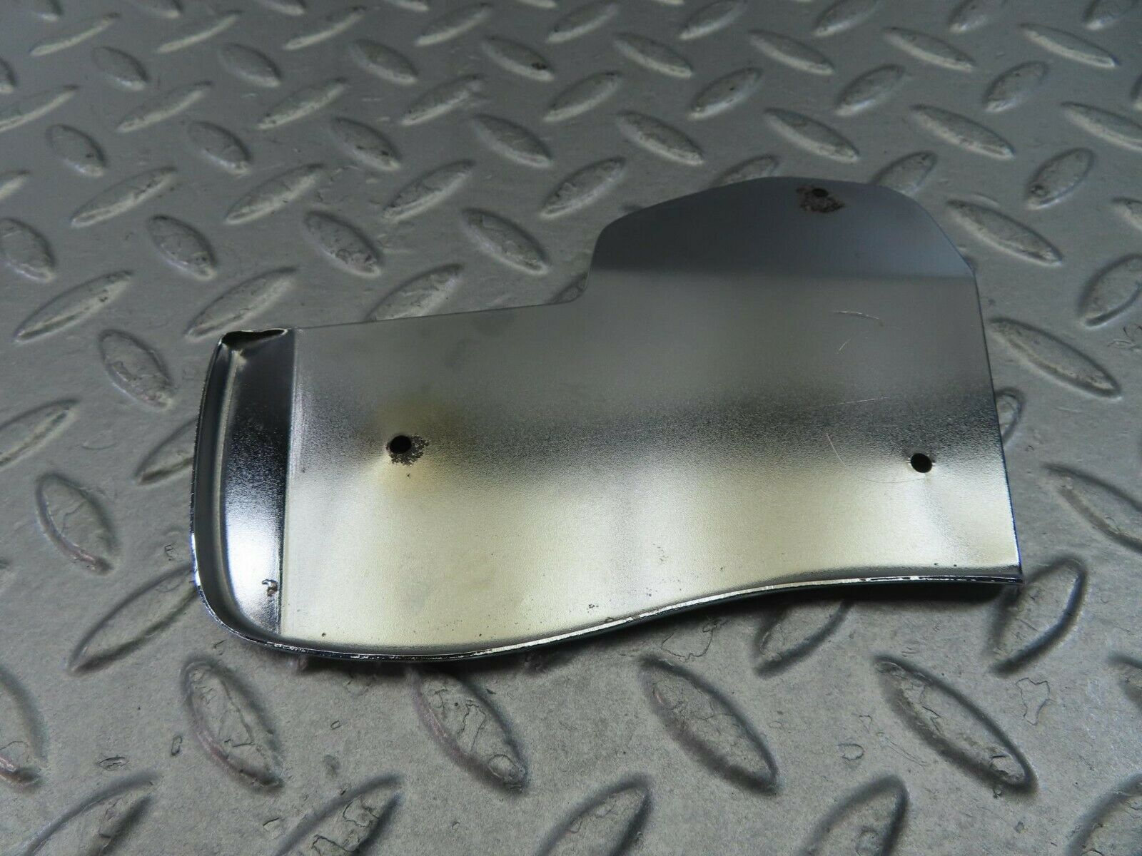 10117 Mercedes-Benz C123 230CE Coupe Door Chrome Cover Left