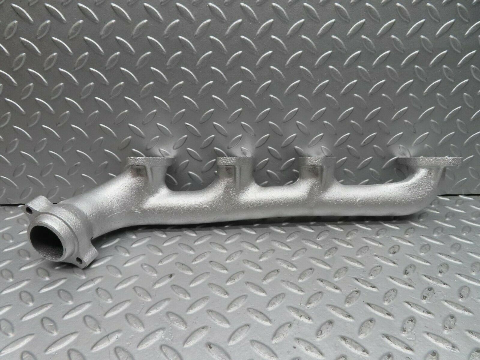 16676 Mercedes-Benz C107 380SLC Exhaust Manifold Left Side 1161423401