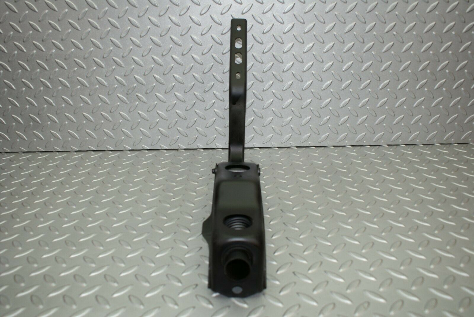 2553 Mercedes-Benz W116 350SE Boot Tailgate Hinge